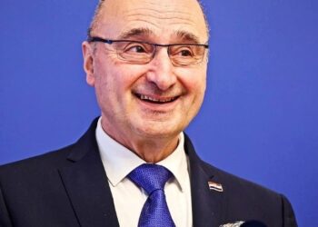 Reakcija na izjavu ministra Grlića Radmana: BiH ne treba “slušati”, već sarađivati na ravnopravnim osnovama