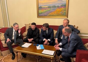 Ukrajina, evropski lideri i Trump postigli dogovor o primirju. Putinu zaprijećeno sankcijama