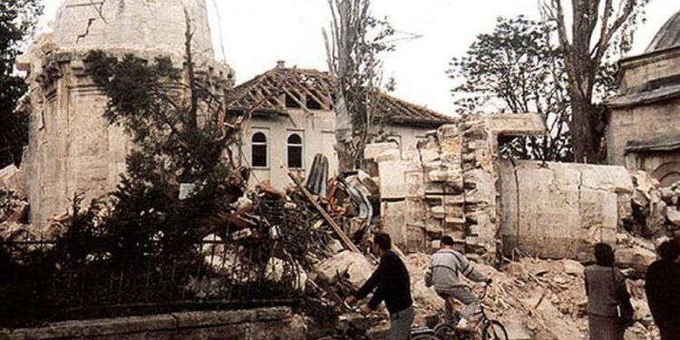 Ferhadija i Aladža ponovo stoje: Džamije su bile meta jer su simbolizirale identitet jednog naroda