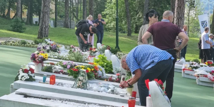 Tuzla je danas najtiši grad na svijetu: Prošlo je 30 godina od zločina na Kapiji