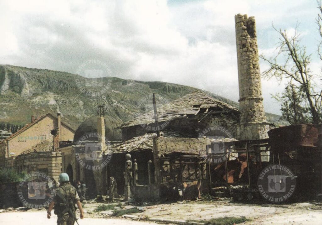 Foto: Centar za mir / Privatne fotografije: Potresna je priča o Mostaru, njegovoj odbrani i počinjenim zločinima