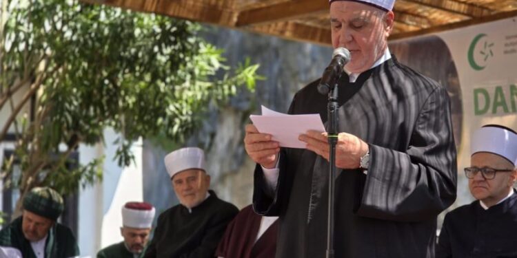 Reisul-ulema na Vrelu Bune: Ostanimo budni i posvećeni zaštiti domovine