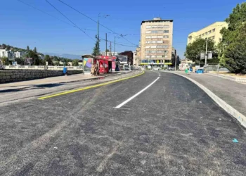 Opet haos u najavi: Danas frezaju asfalt koji su prošle godine sfušerili od Skenderije do Radićeve