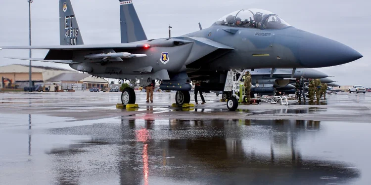 Amerika podigla borbene avione