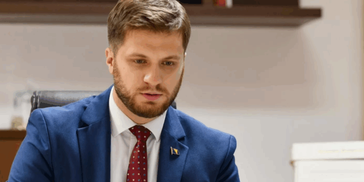 Trojka i dalje šuti o poništenoj fakultetskoj diplomi Irfana Čengića