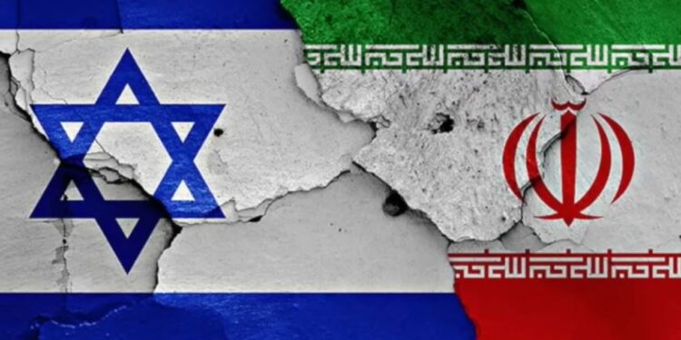 Izrael i Iran razmjenjuju vatru, Trump tvrdi da se sukob može lako okončati