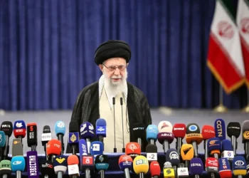 Khamenei nakon izraelske agresije na Iran: „Cionistički režim doživjet će bolnu sudbinu“