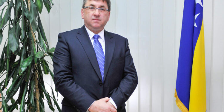 PLJAČKA NAD NAJTEŽIM PACIJENTIMA: Vlada FBiH ukrala 460 miliona KM od onkoloških bolesnika