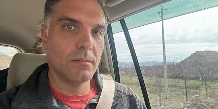 Ekipa CNN-a ušla u Iran: Pumpe bez redova, svakodnevica bez panike