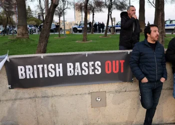 Masovni protesti na Kipru: Uslijed napada Iranskih dronova, traži se hitno zatvaranje britanskih vojnih baza